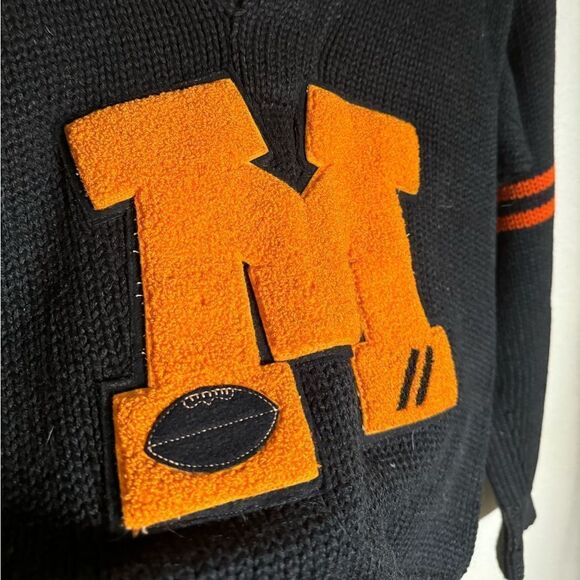 Vintage 60s Minnesota Letterman „M“ Wool Knit Sweater‎ Sz Medium Black Orange - Picture 2 of 4